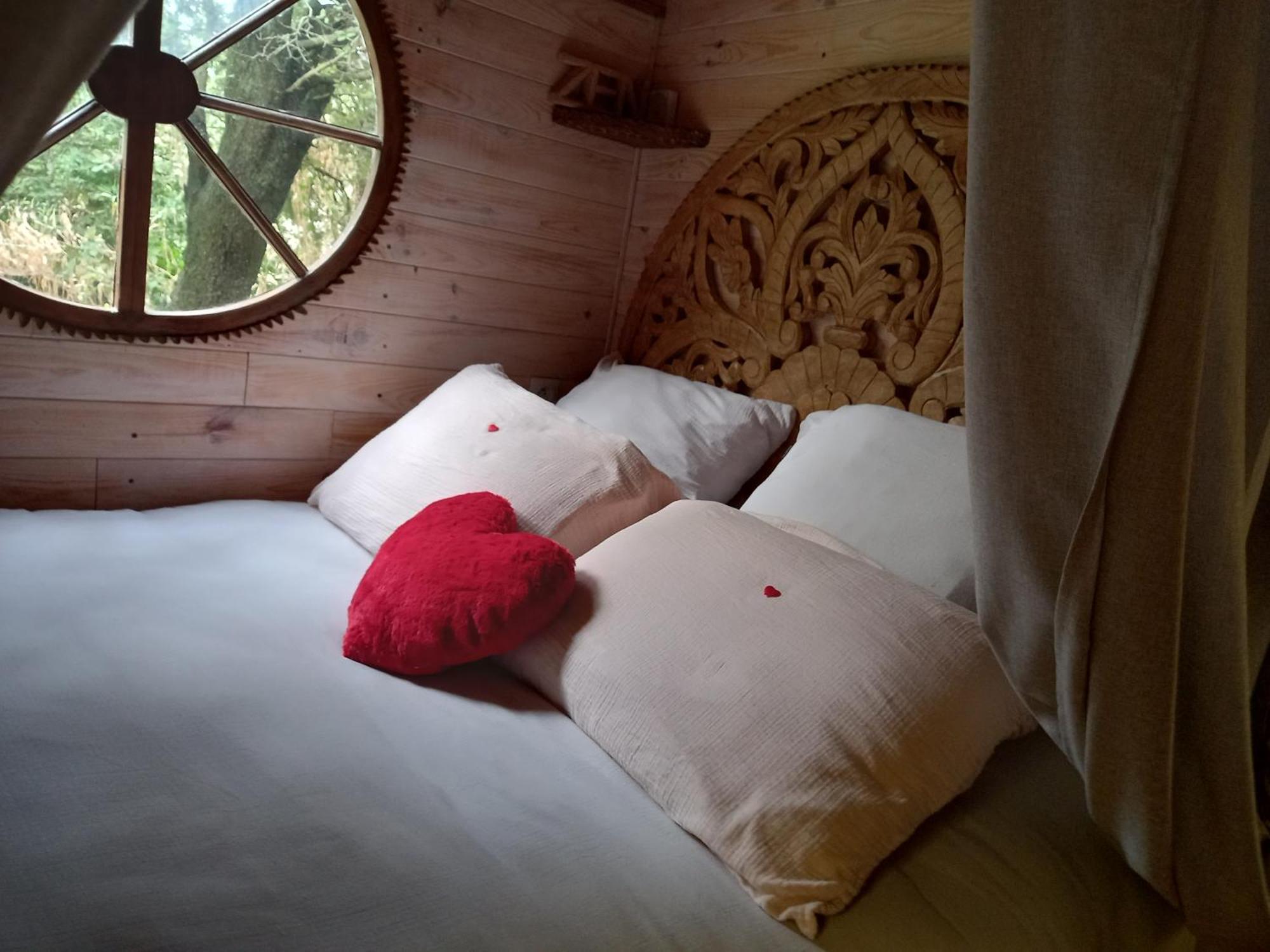 La Roulotte Du Petit Paradis Saint-Rémy-de-Provence Eksteriør bilde
