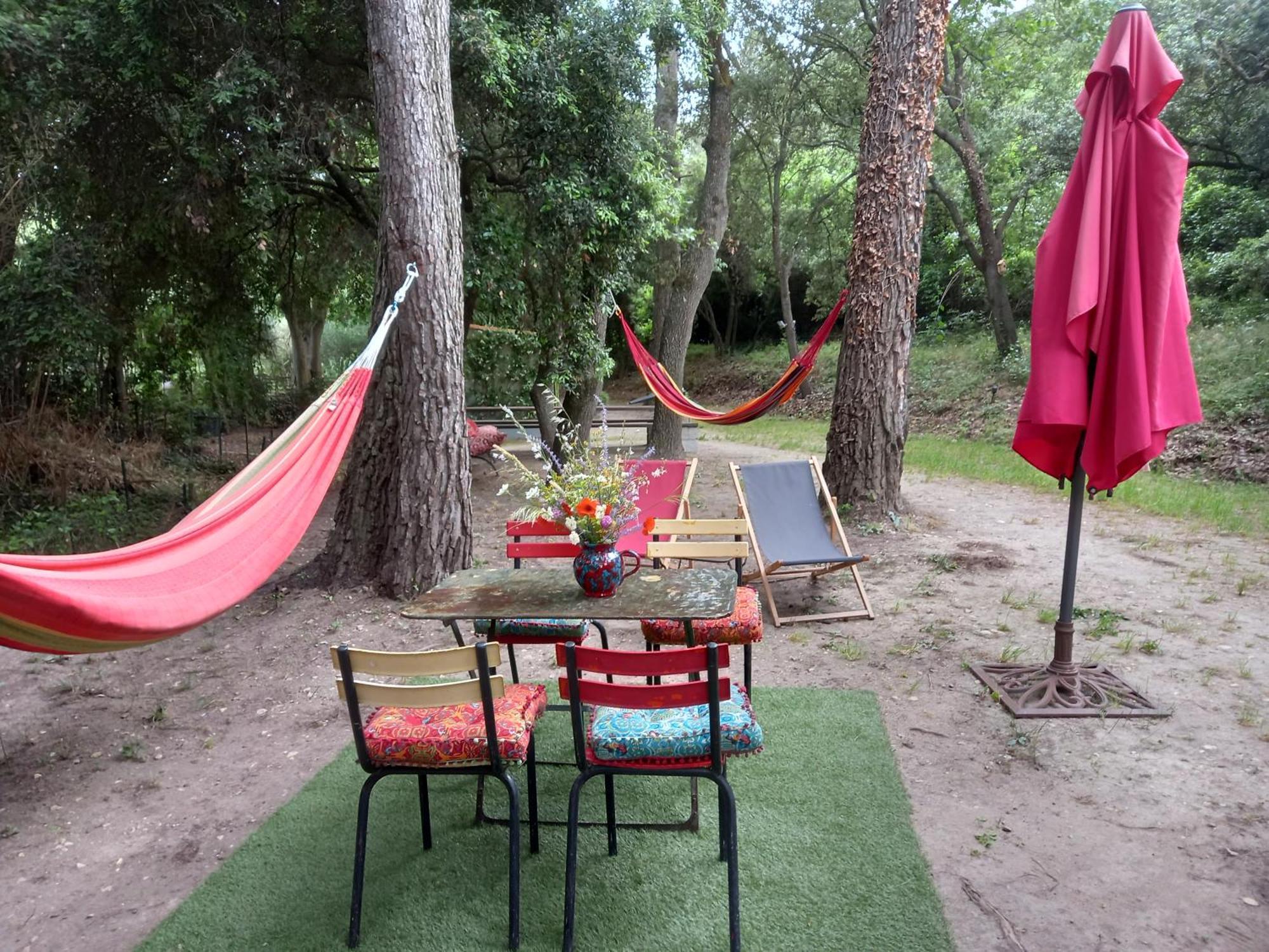 La Roulotte Du Petit Paradis Saint-Rémy-de-Provence Eksteriør bilde