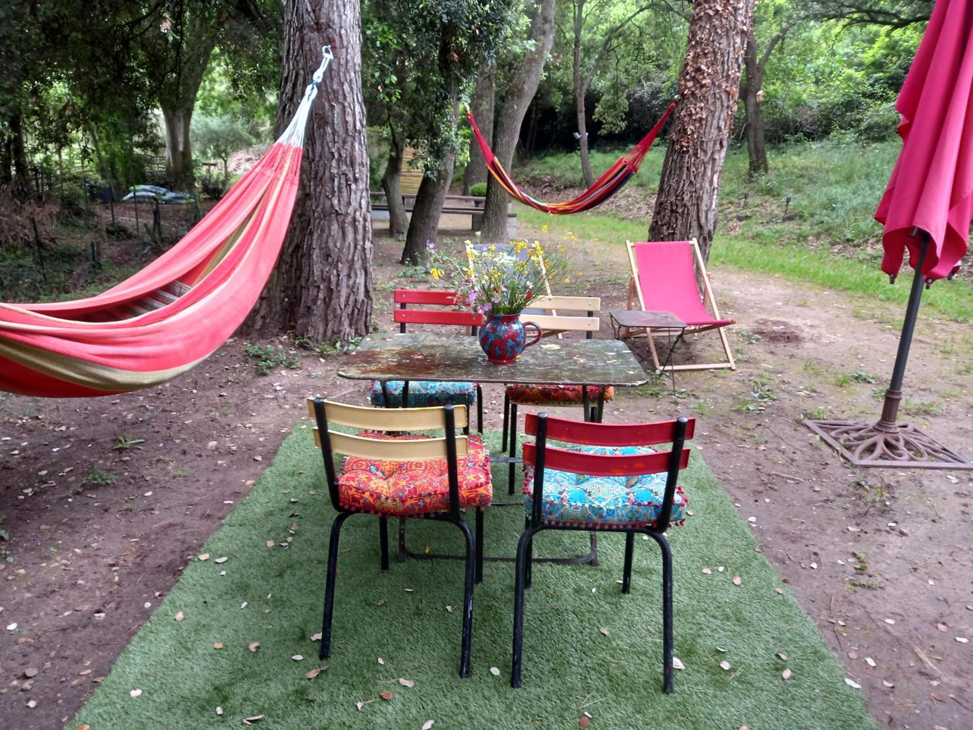 La Roulotte Du Petit Paradis Saint-Rémy-de-Provence Eksteriør bilde